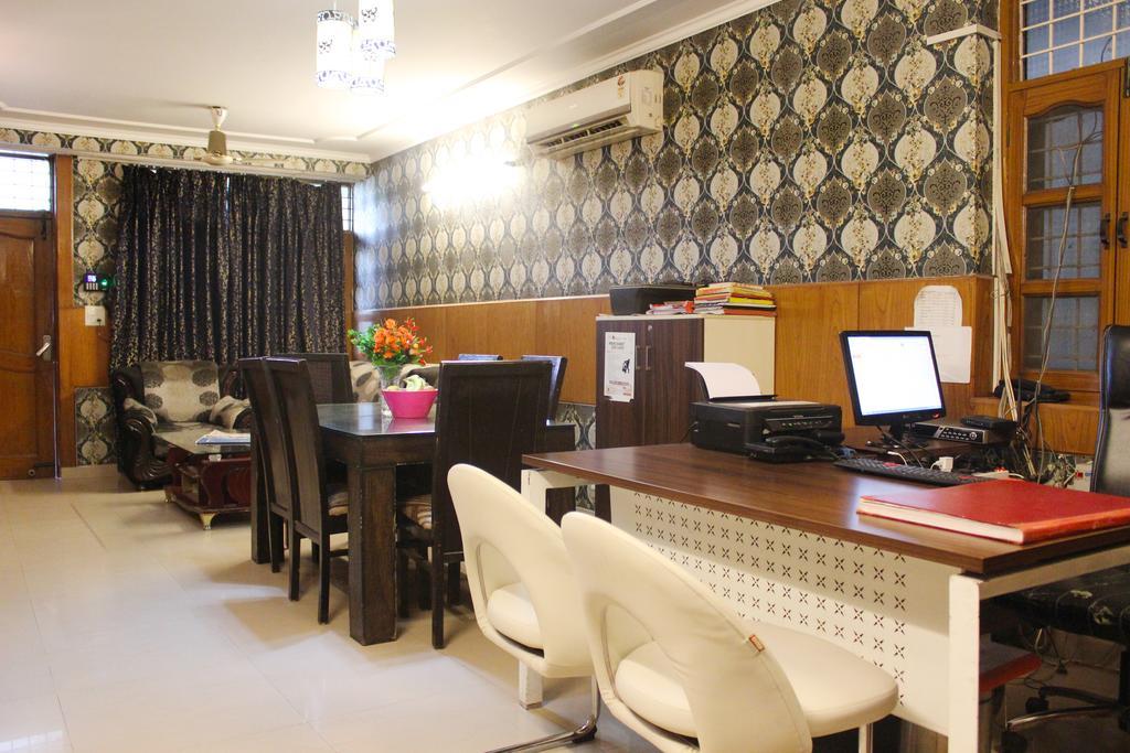 Hotel Delhi Marine Club C6 Vasant Kunj New Delhi Eksteriør billede